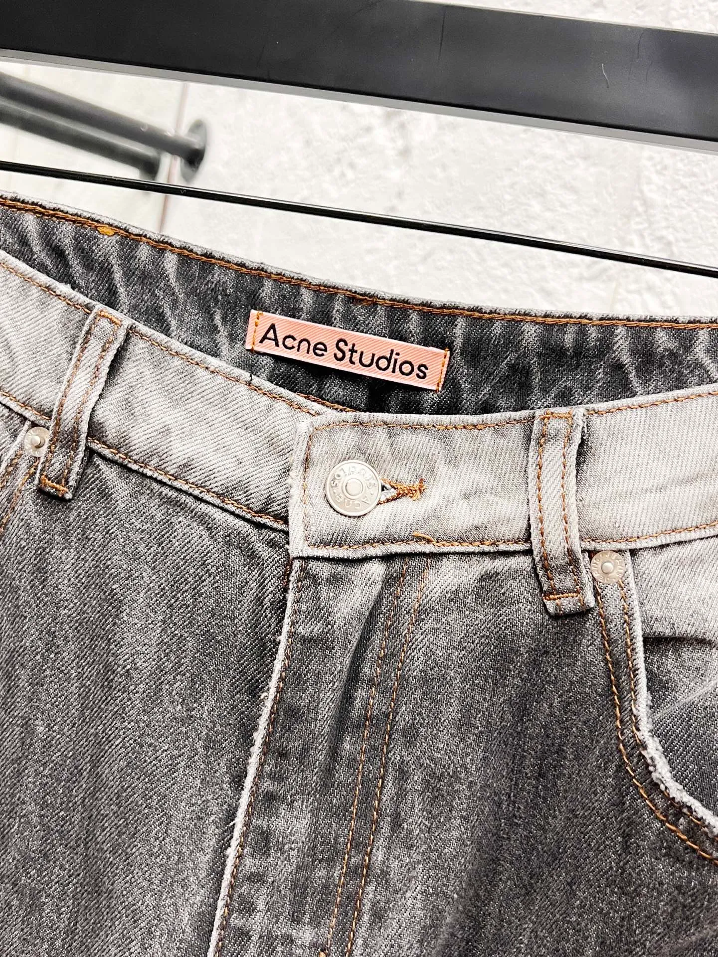 ：H Acne Studios SS 25 Same Style Quality ， ， ， ， ， ！ ， ， ！！！ Color： Gray Size：30、32、34、36